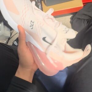 Nike Women's Air Max 270 Pink Sneakers
